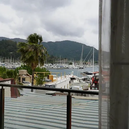 Mert Homes Couette-café Marmaris